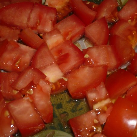 Krok 2 - Sałatka pomidorowa  foto