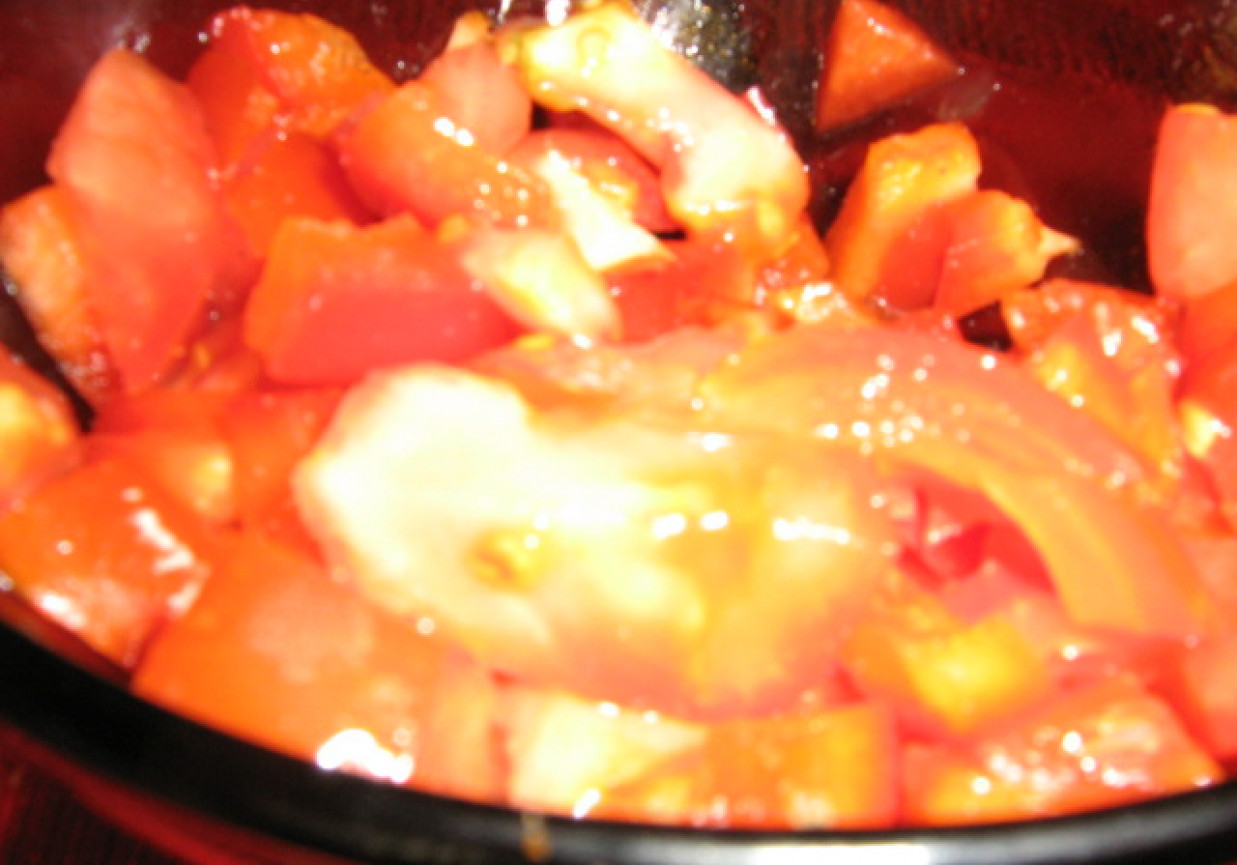 Sałatka pomidorowo-paprykowa foto
