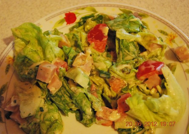 Fotografia przedstawiająca salatka pyszna
