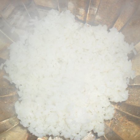 Krok 2 - Sałatka ryżowa na słotkawo foto