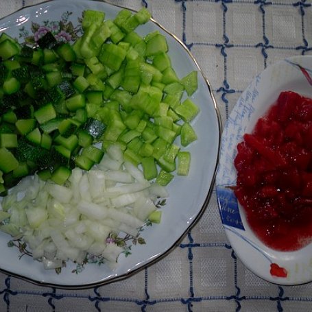 Krok 3 - Sałatka ryżowa z cukinią foto