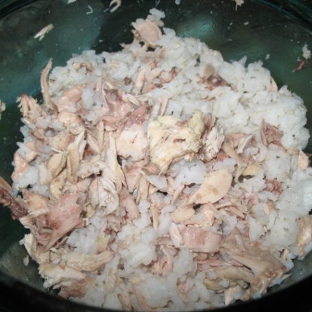 Krok 1 - Sałatka ryżowa z kurczakiem foto