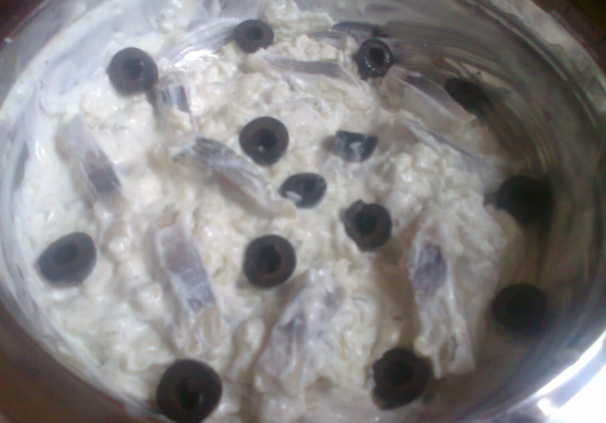 Sałatka śledziowa z jogurtem greckim foto