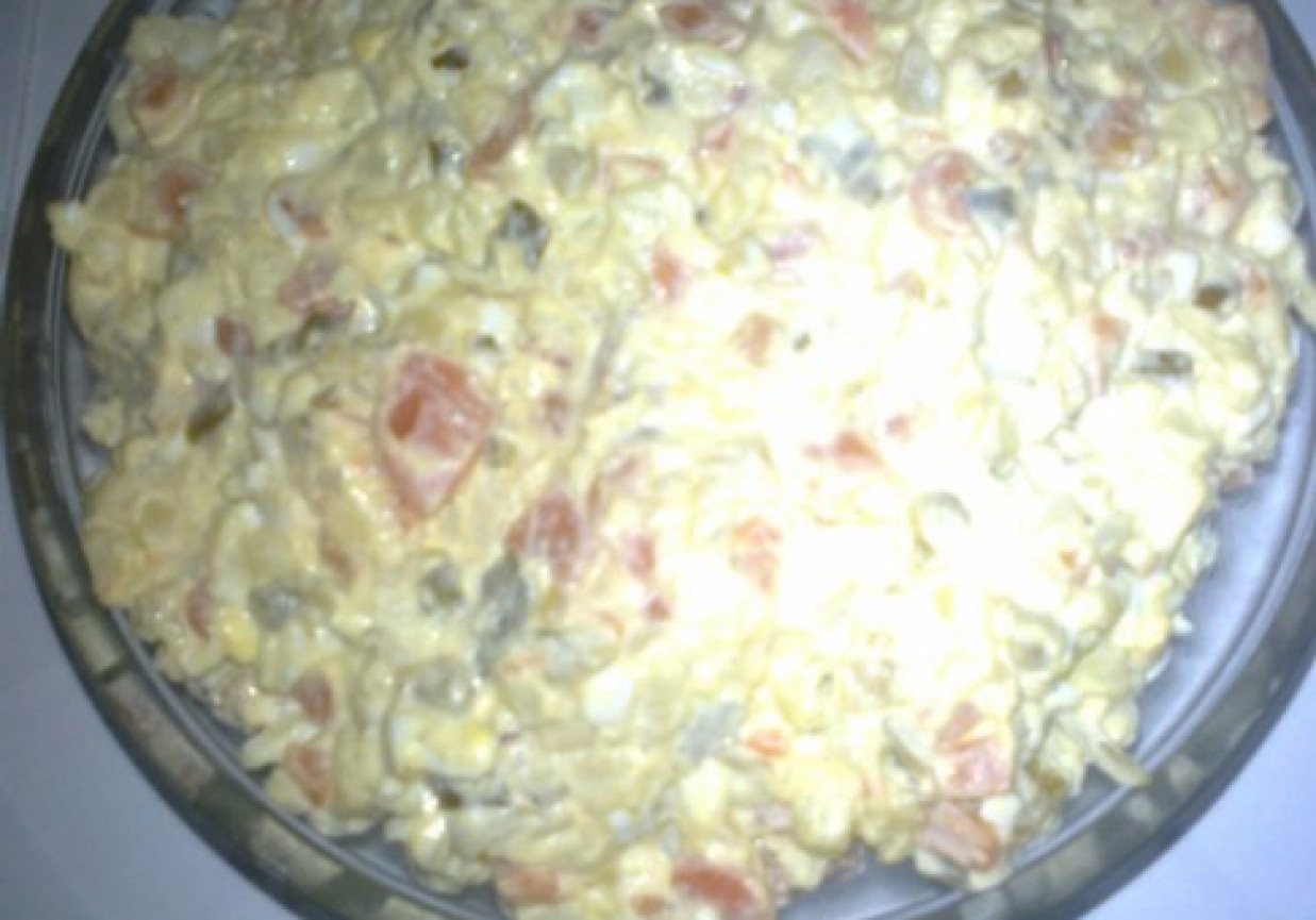 sałatka tradycyjna foto