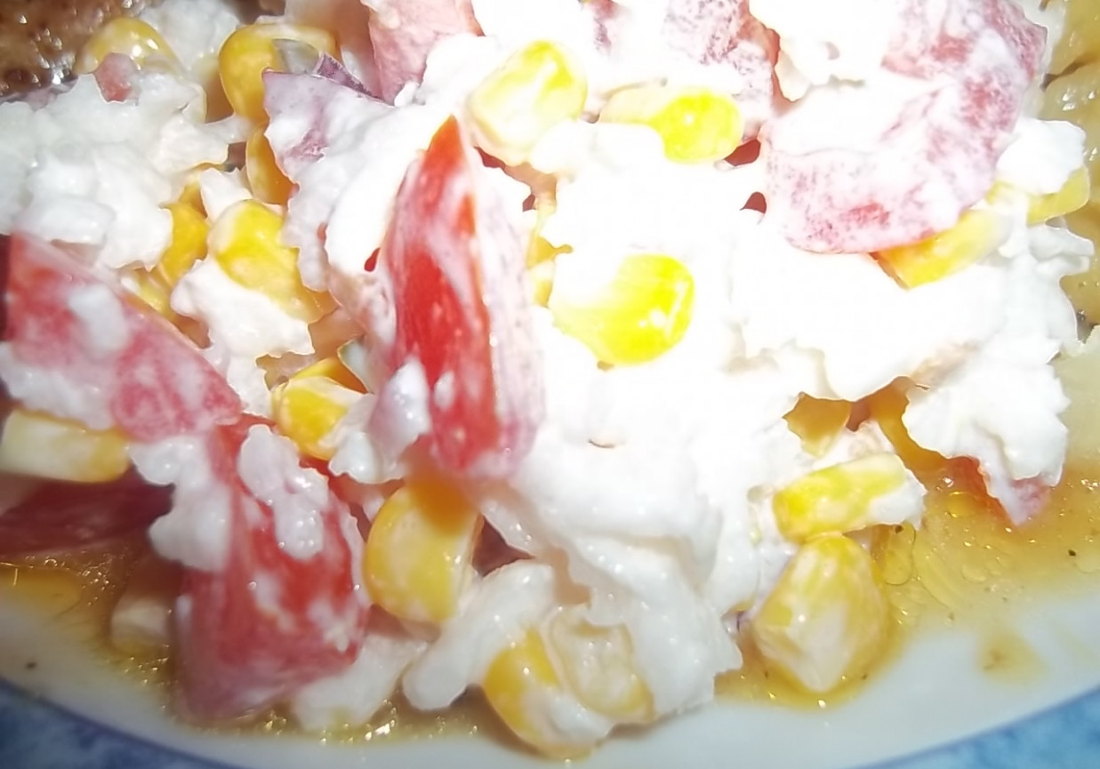 Sałatka z białą rzodkwią foto