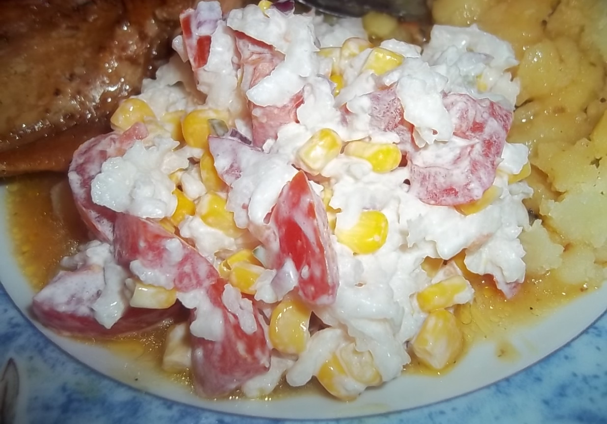 Sałatka z białą rzodkwią foto