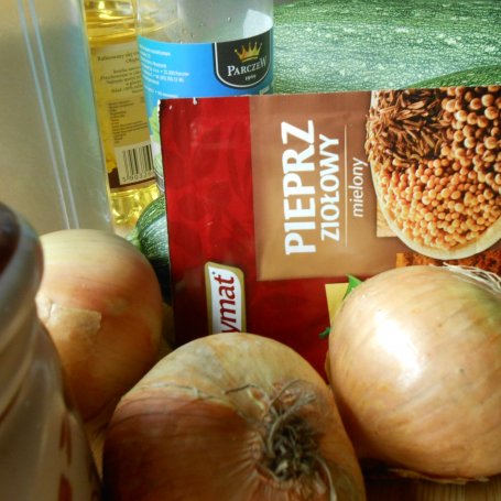 Krok 1 - Sałatka z cukinii foto