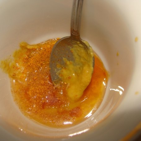 Krok 1 - Sałatka z grejpfrutem w słodko - ostrym sosie foto