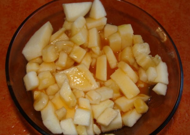 Fotografia przedstawiająca sałatka z jabłka