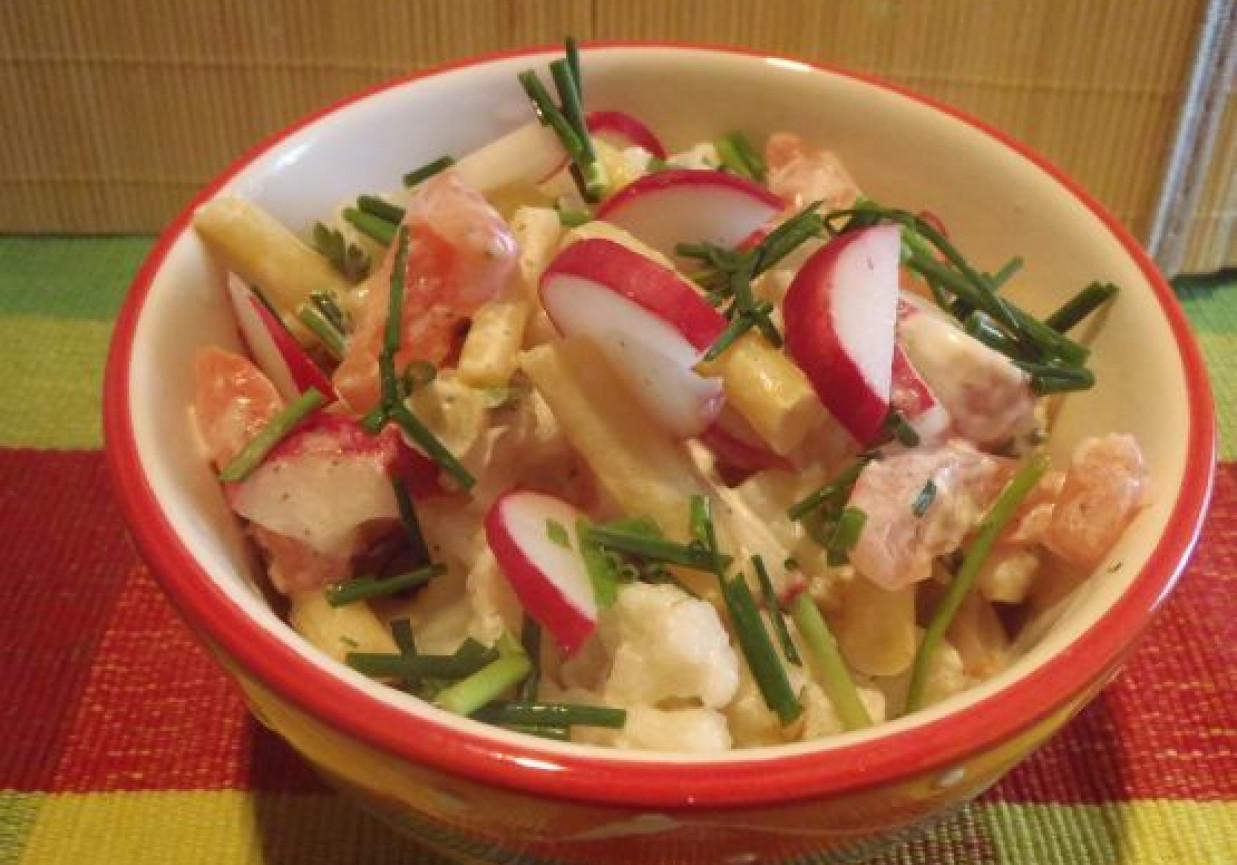 Sałatka z kalafiorem foto