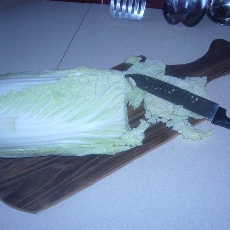 Krok 1 - Sałatka z kapusty pekińskiej i przyprawy tzatziki foto