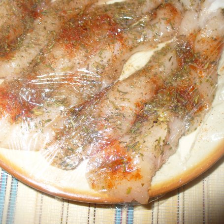 Krok 2 - Sałatka z kurczakiem gyros foto