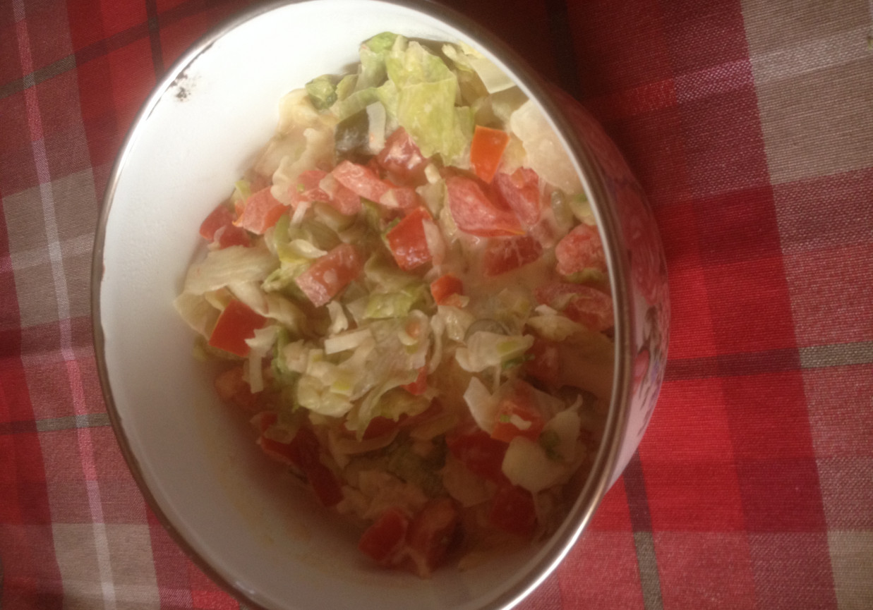 Sałatka z lodowej foto