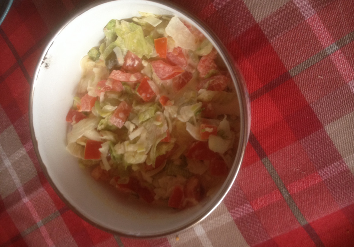 Sałatka z lodowej foto