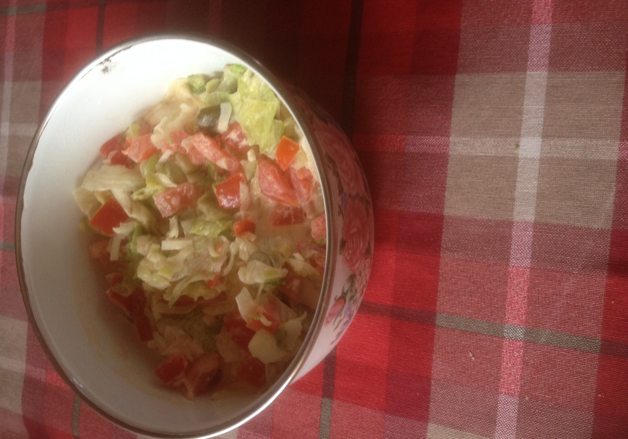 Sałatka z lodowej foto