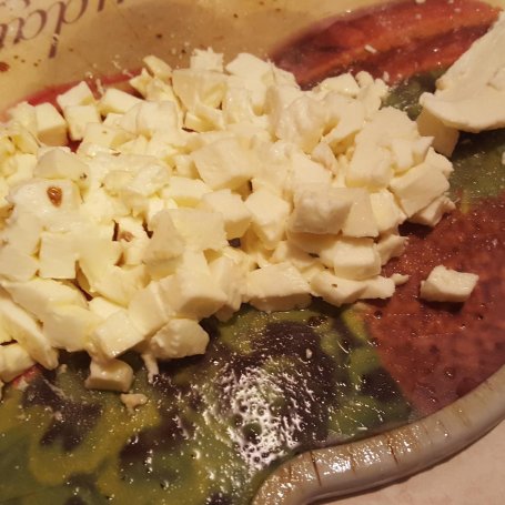Krok 4 - Sałatka z makaronem, rukolą i suszonymi pomidorami foto