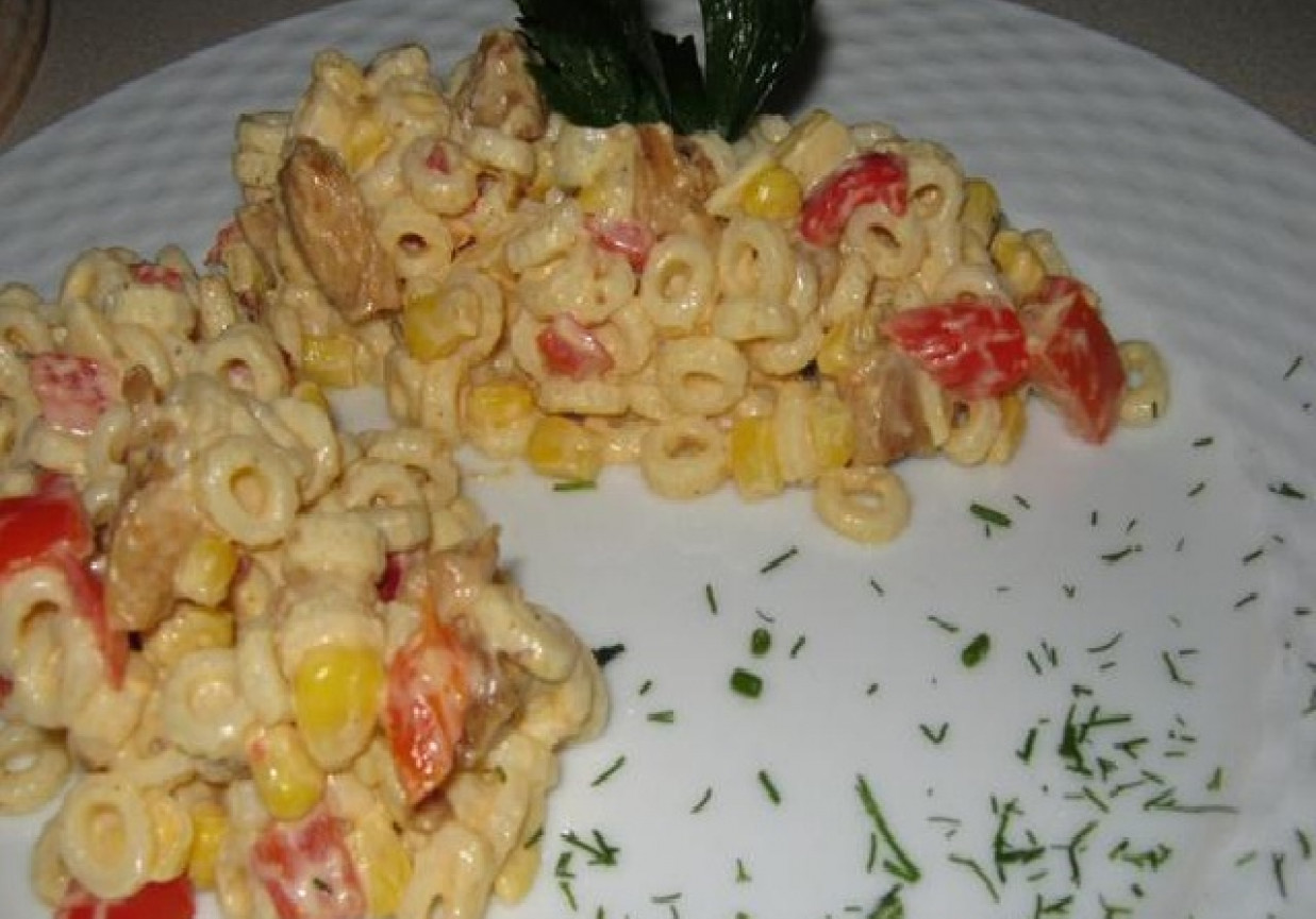 Sałatka z makaronu wg anuli. foto