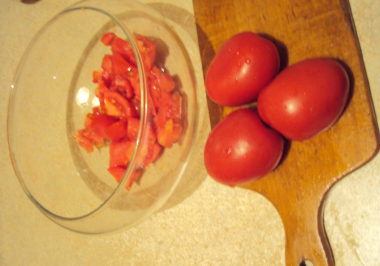 Sałatka z pomidorami foto