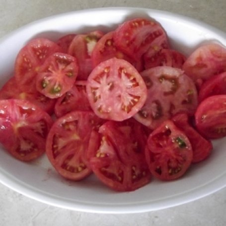 Krok 1 - Sałatka z pomidorów po egipsku foto