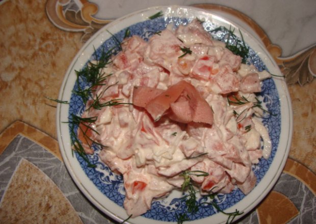 Fotografia przedstawiająca sałatka z pomidorów