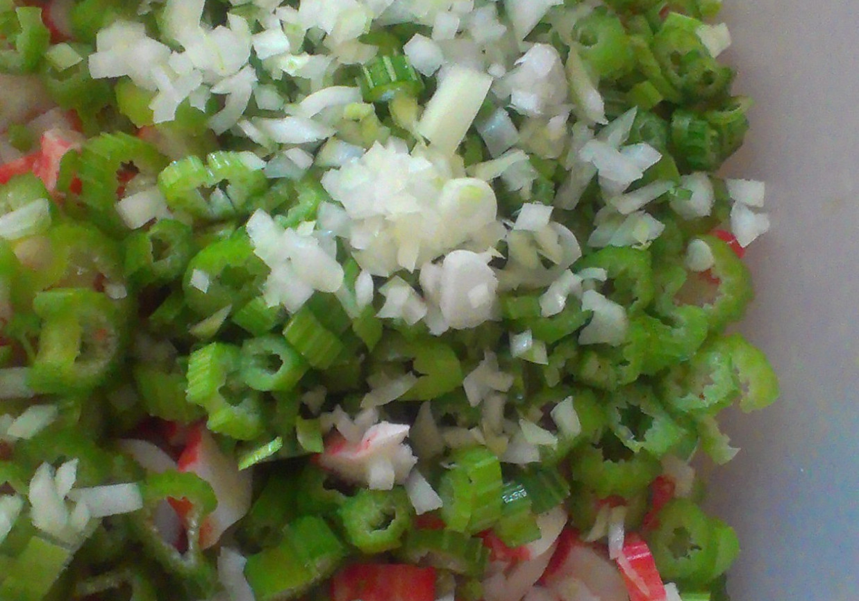 sałatka z selera naciowego foto