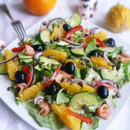 Krok 3 - Sałatka z soczewicą łososiem pomarańczą foto