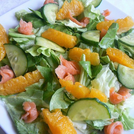 Krok 2 - Sałatka z soczewicą łososiem pomarańczą foto