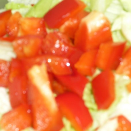 Krok 2 - Sałatka z suszonymi pomidorami w zalewie  foto