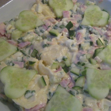 Krok 4 - Salatka z torlelini np. na zblizajace sie walentynki... foto