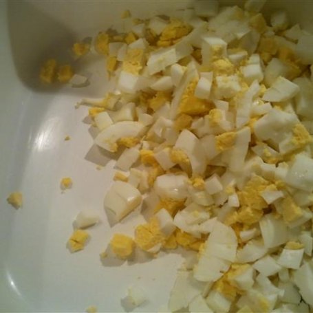 Krok 1 - Sałatka z tortellini,  szynką i papryką foto