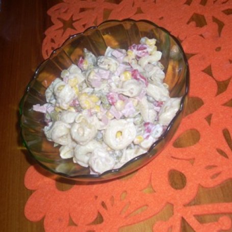 Krok 3 - sałatka z tortellini z grzybami foto