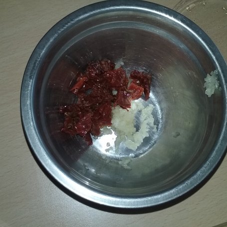 Krok 3 - Sałatka ze szpinakiem foto