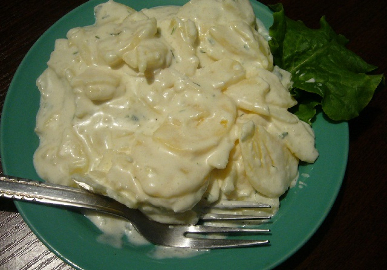 Sałatka ziemniaczana- kartoffelsalat foto