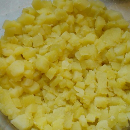 Krok 1 - sałatka ziemniaczana ze śledziem foto