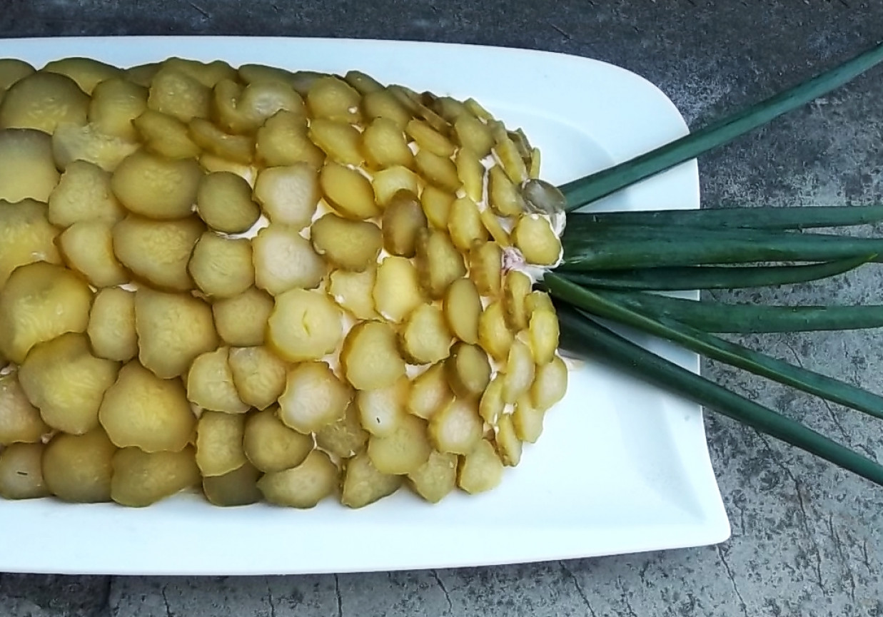 Sałatkowy ananasek foto