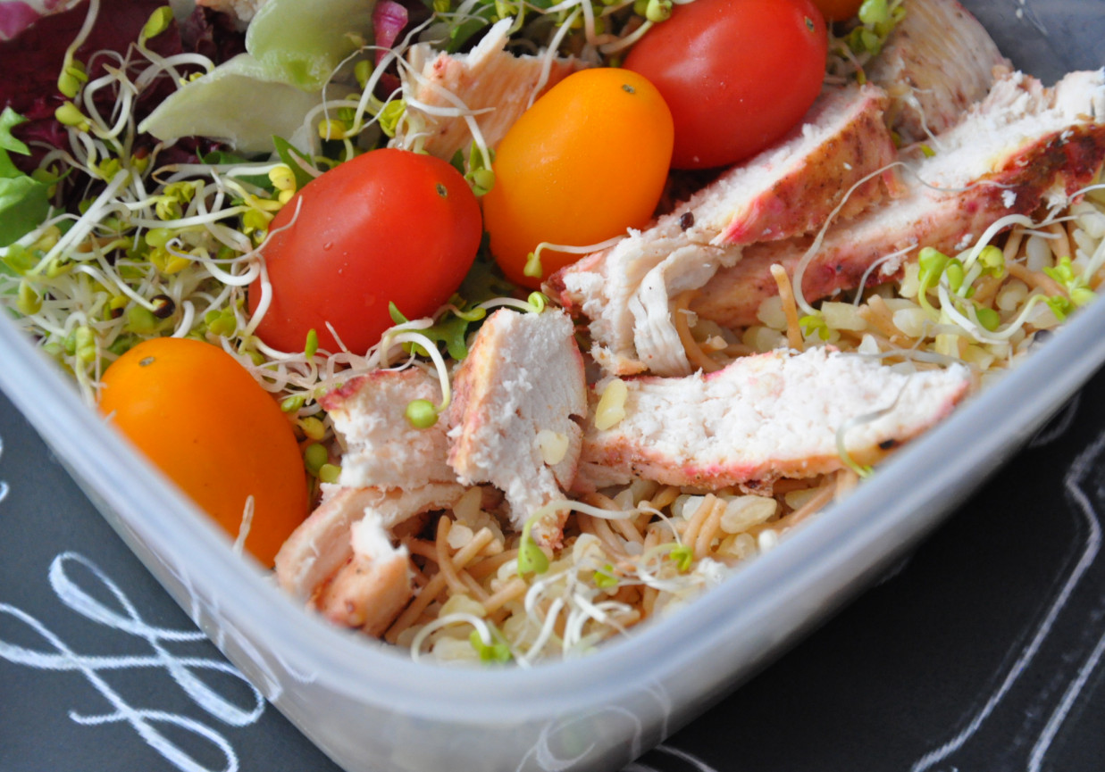 Sałatkowy lunch box foto