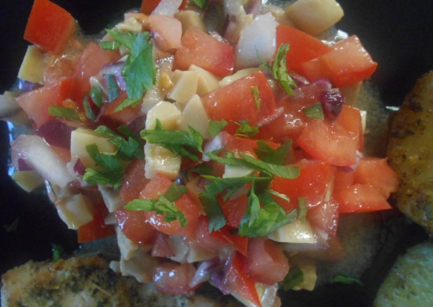 Fotografia przedstawiająca Salsa pomidorowo-pieczarkowa