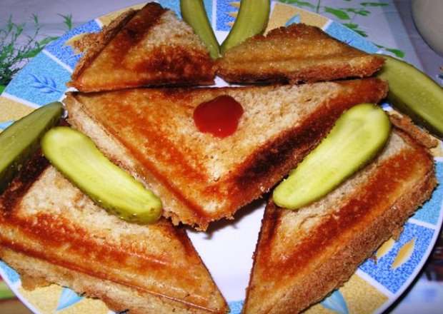 Fotografia przedstawiająca Sandwiche z metką