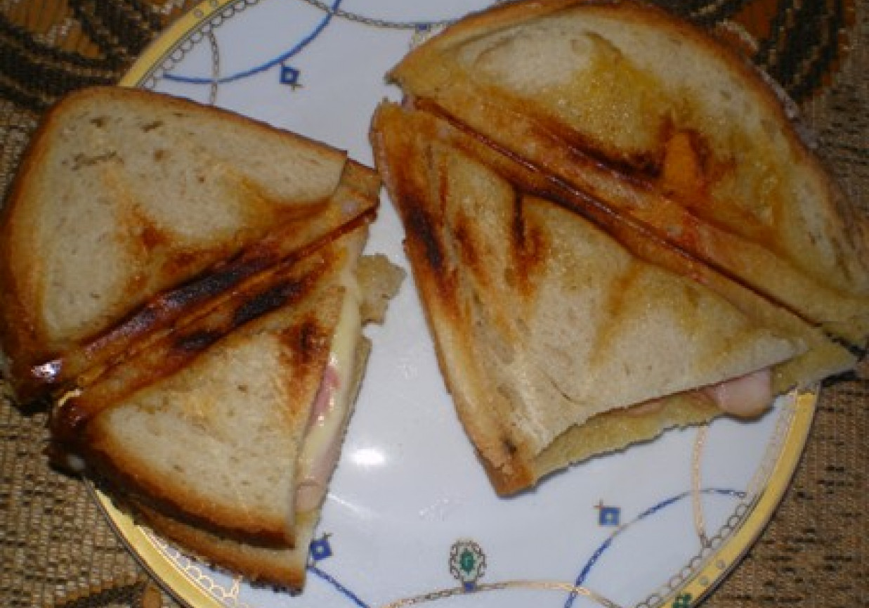Sandwitch z serem i szynką foto