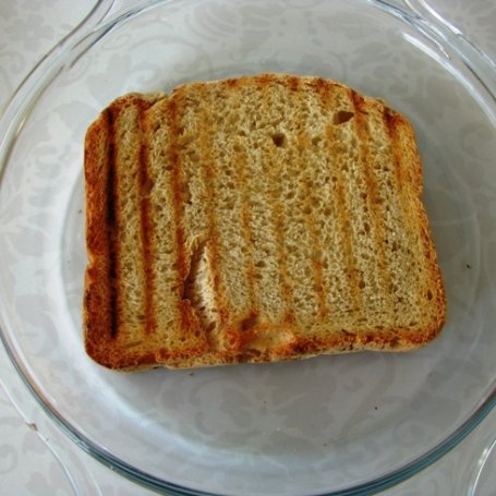 Krok 1 - Schab na chlebie zapiekany pod beszamelem foto