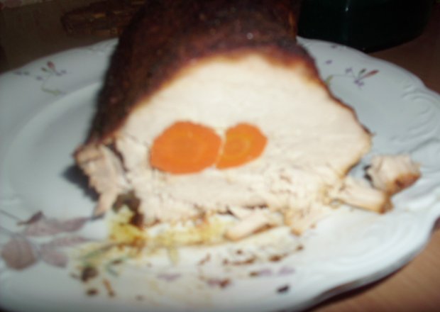 Fotografia przedstawiająca Schab nadziewany marchewką