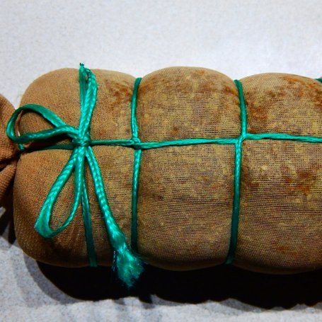 Krok 6 - Schab suszony dojrzewający w przyprawach foto