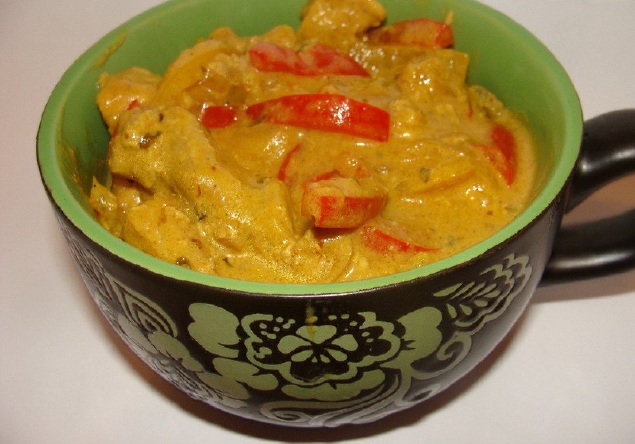 Schab w sosie curry z papryką foto