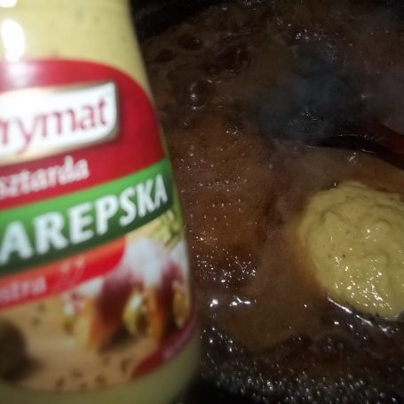 Krok 5 - Schabowe roladki z gorgonzolą i sosem miodowo-musztardowym foto