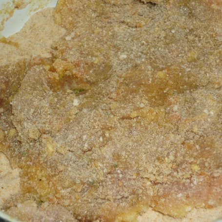 Krok 3 - Schabowy smażony w tymianku foto
