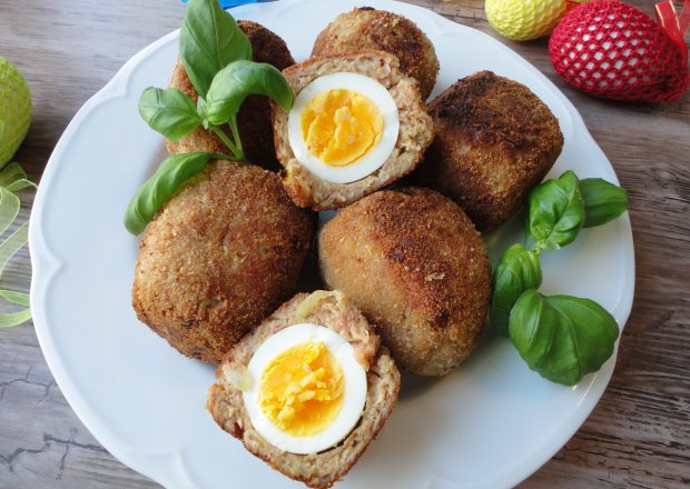 Fotografia przedstawiająca Scotch eggs - jajka w mięsie