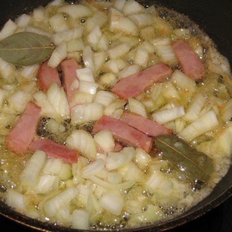 Krok 1 - Seafood Chowder - zupa owoce morza foto