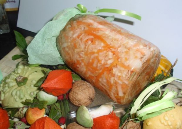 Fotografia przedstawiająca Seler z marchewką  do słoika