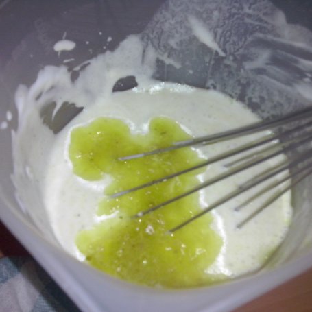 Krok 3 - Serca drobiowe w sosie jogurtowym foto