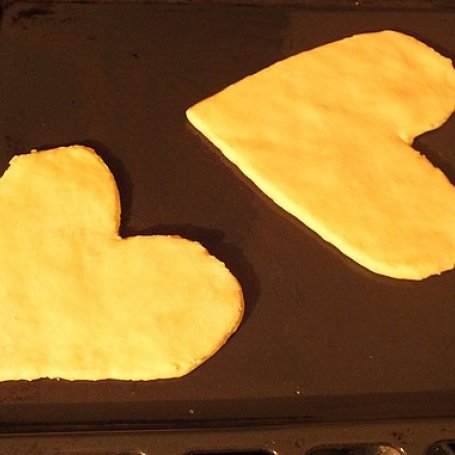 Krok 1 - Serduszkowe pizzerinki na Walentynki foto
